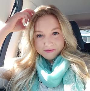 Meet your Posher, Cass